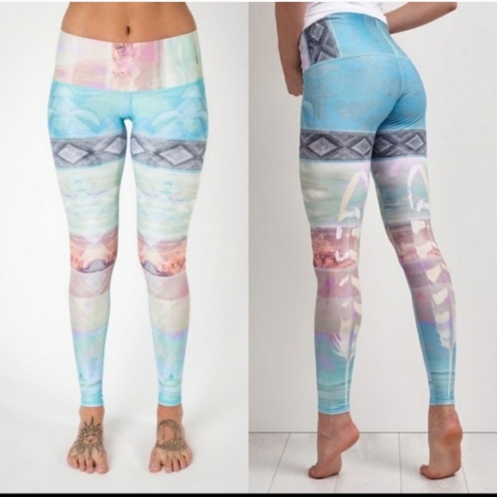 Teeki Tarot Magick Feather Leggings Sz S